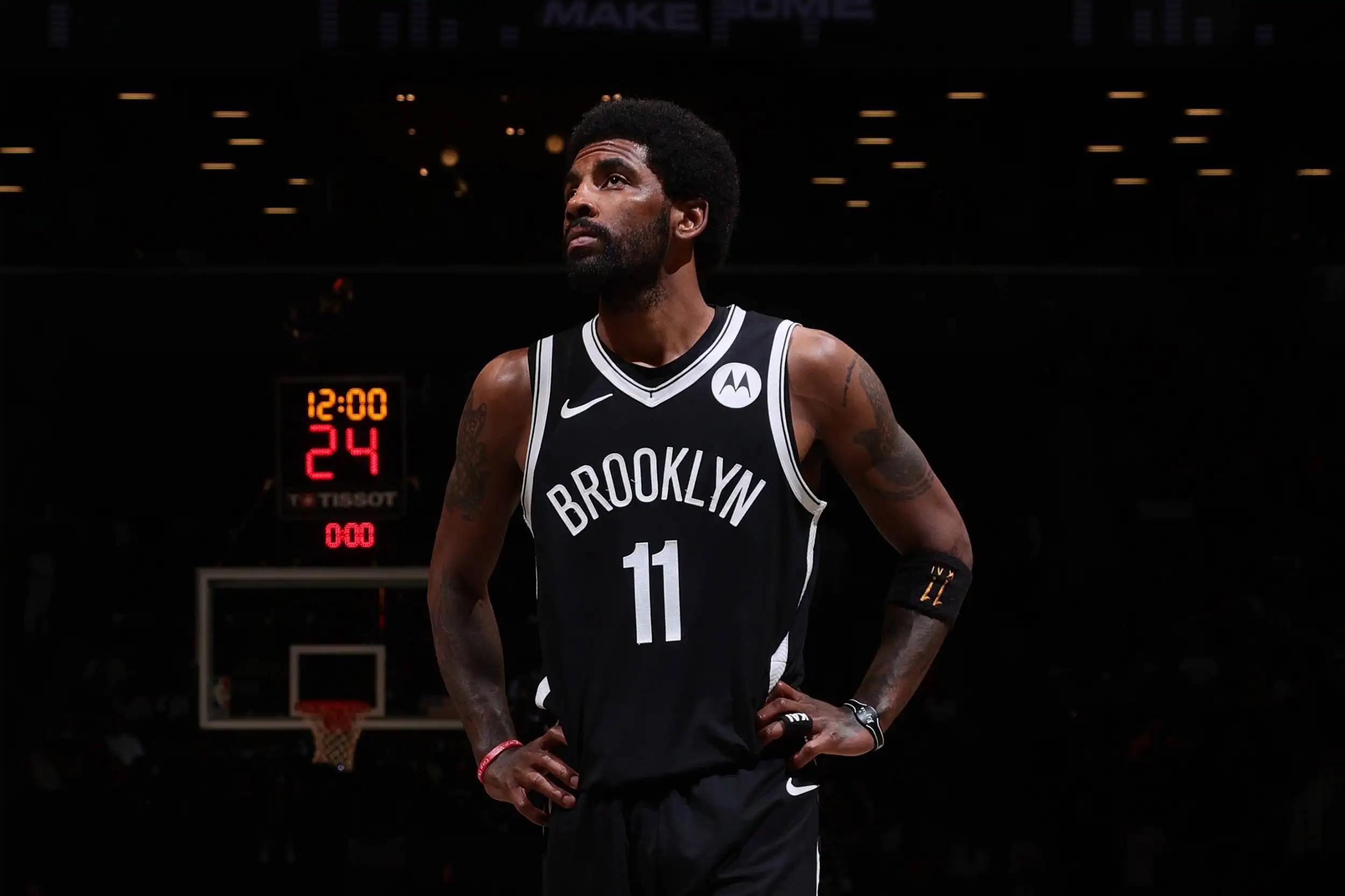 据领先地位 据领先地位